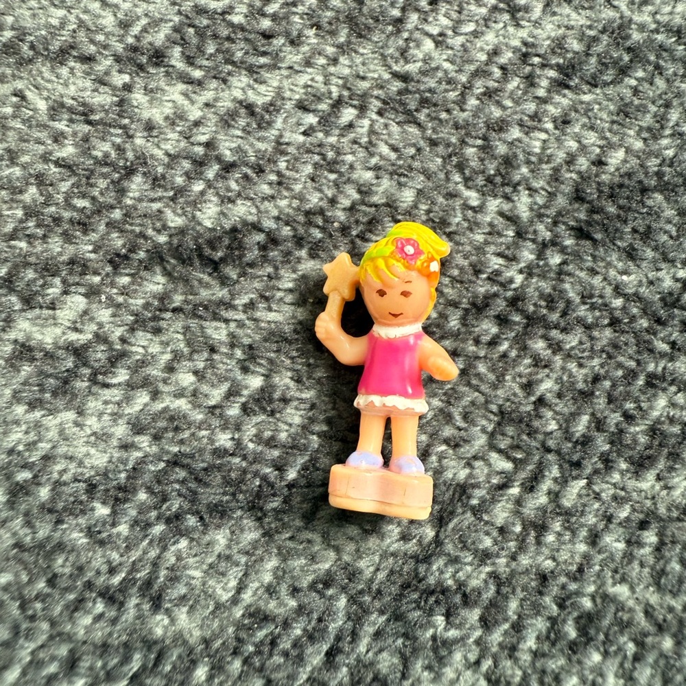 Magic Moving Polly Pocket Doll Rare Find